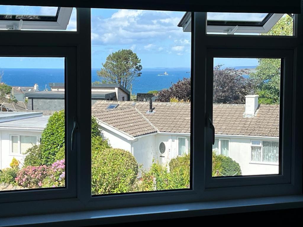 Godrevy Lighthouse View, St Ives, Free Parking Near Beach Carbis Bay Bagian luar foto